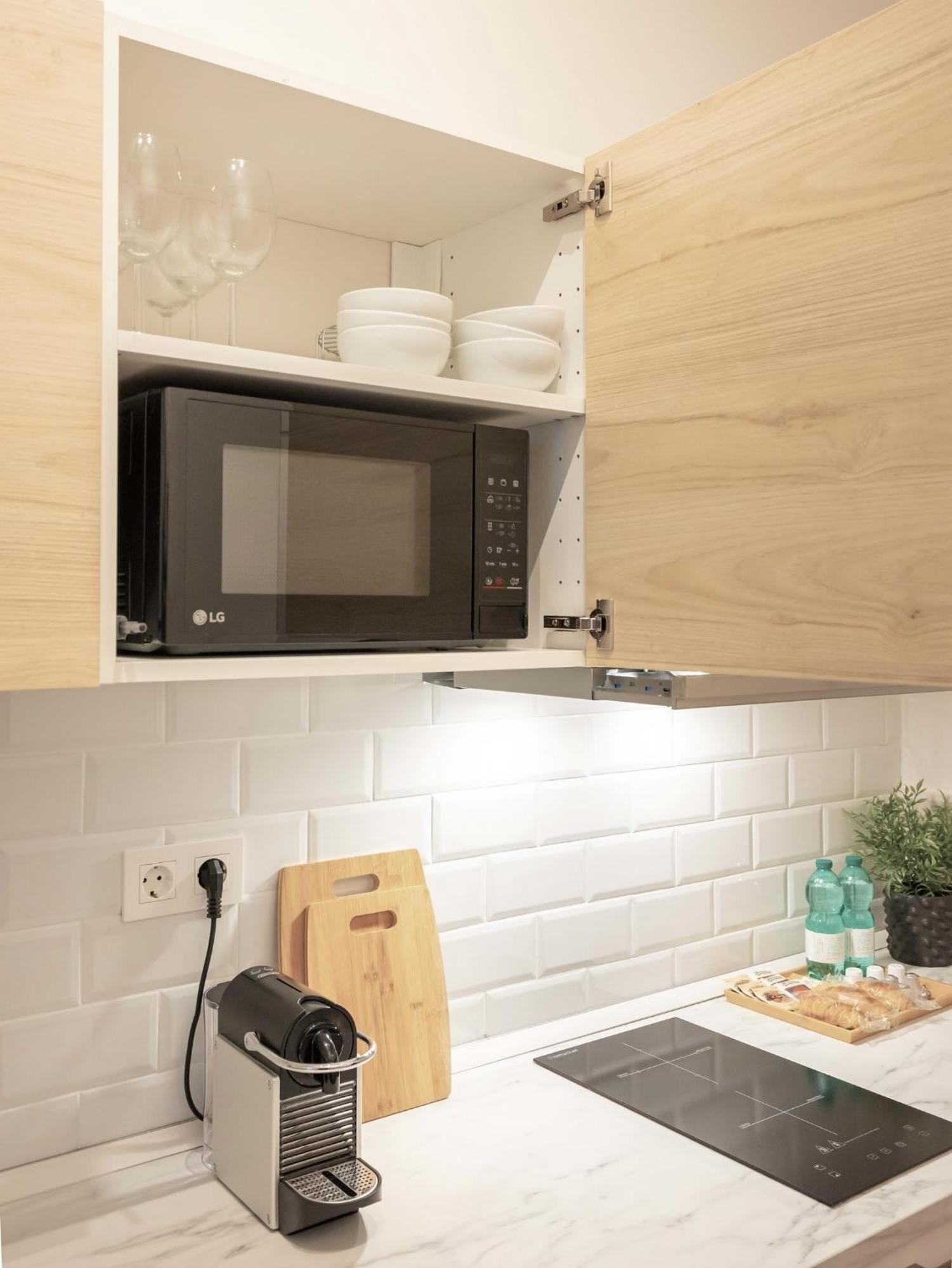 Modern Spacious Apartment Central Of Siviglia Esterno foto