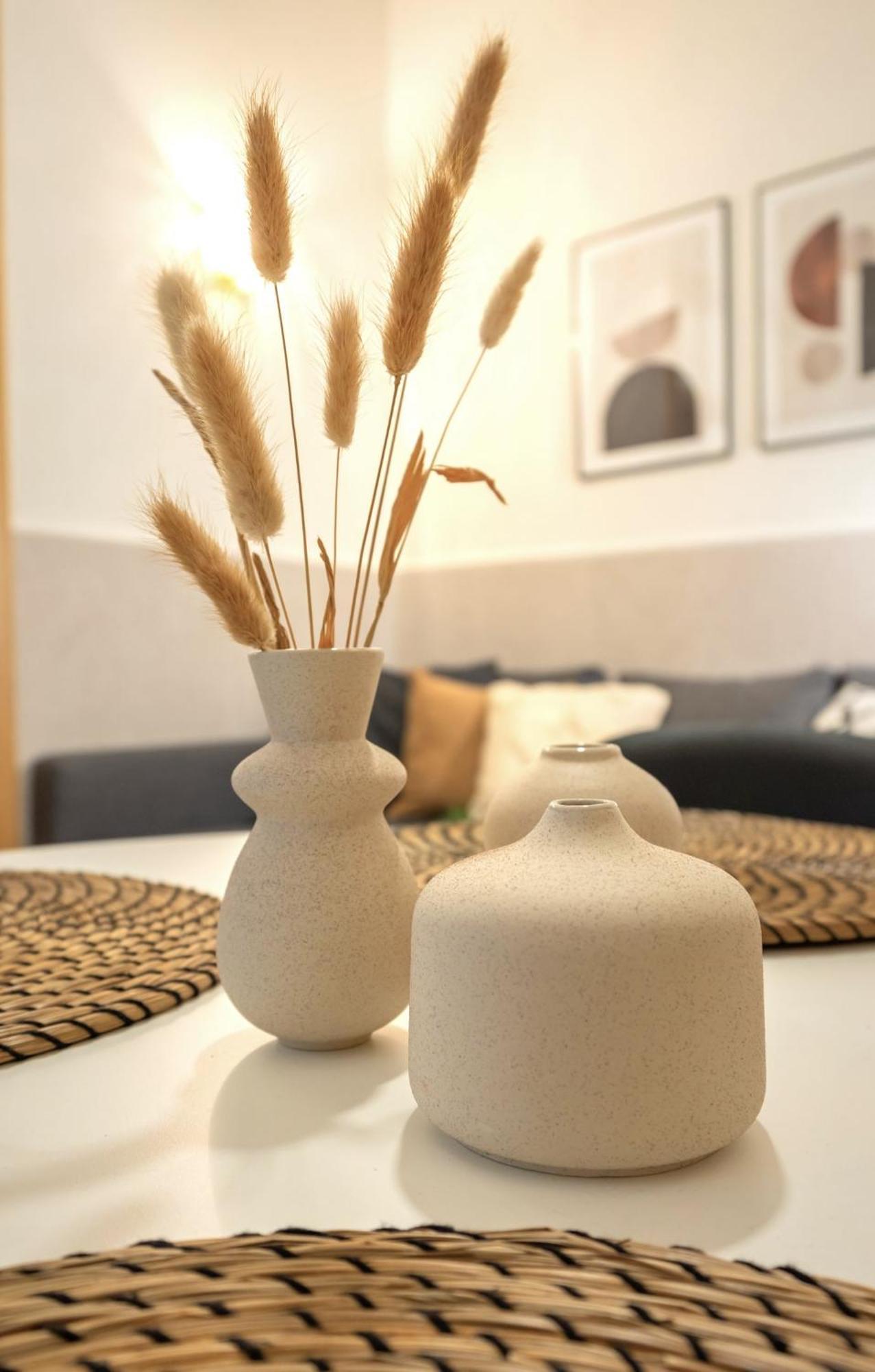 Modern Spacious Apartment Central Of Siviglia Esterno foto